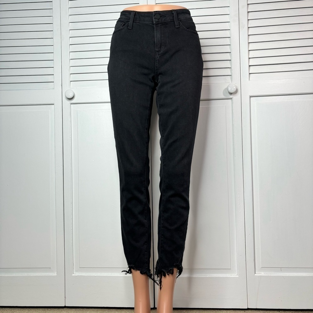 PAIGE Verdugo Black Raw Hem Ankle Jeans Size 29